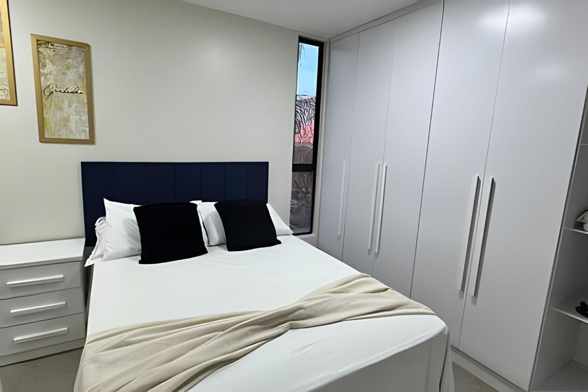 Flat Vip Solon Manaira *