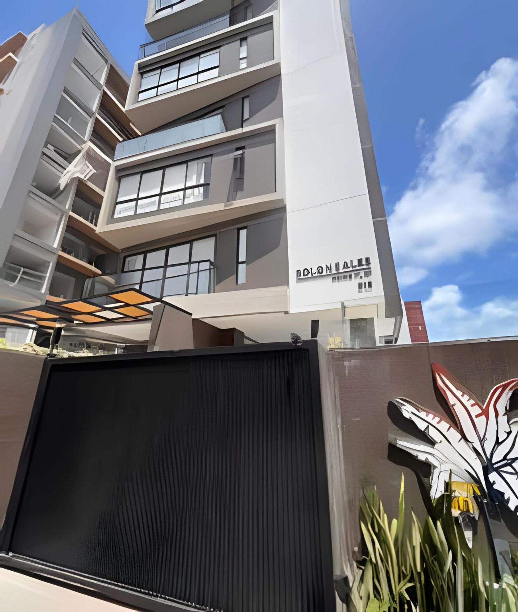 Flat Vip Solon Manaira *